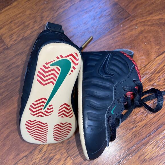 Nike Little Posite Pro Crib Foamposite Black Red Sneakers Baby Size 1 - Picture 4 of 5